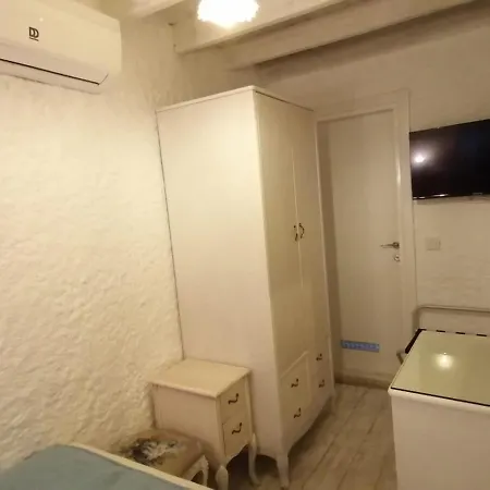 Kaktueshan Alaçatı