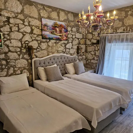 Kaktueshan Hotel