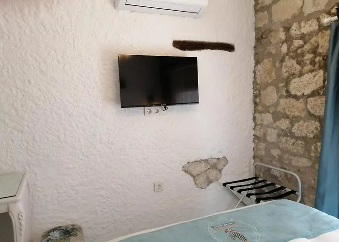 Kaktueshan Алачати